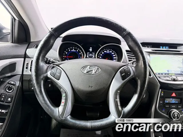 Hyundai Avante 2015 thumb 6