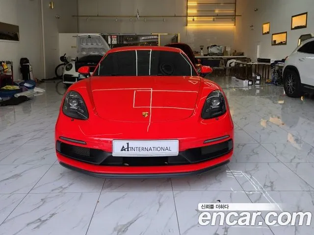 Porsche Cayman 2018 thumb 11