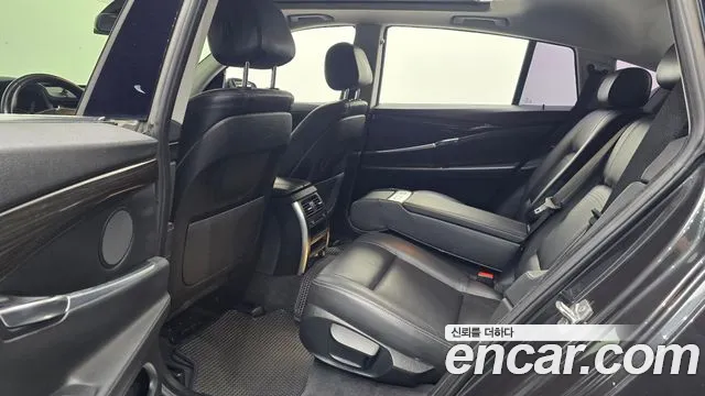 BMW Gran Turismo 2016 thumb 11