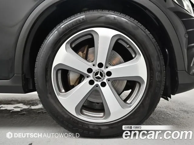 Mercedes-Benz GLC 2019 thumb 4
