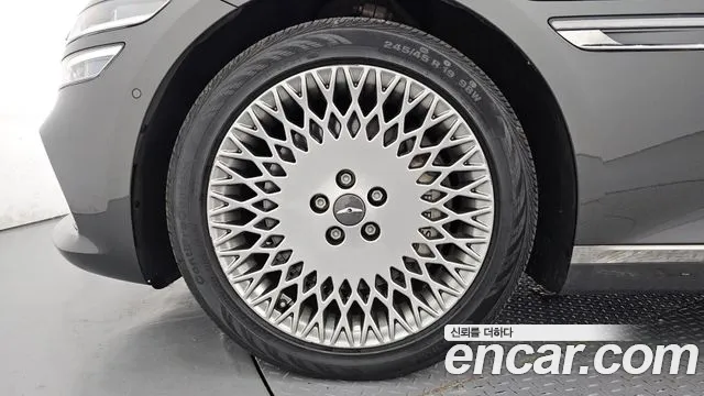Genesis G80 2022 thumb 5