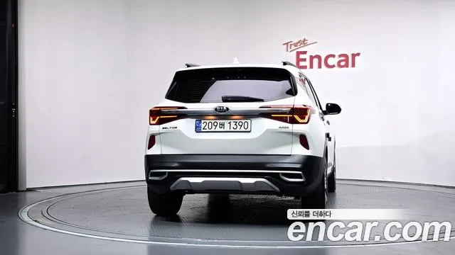 Kia Seltos 2021 thumb 4