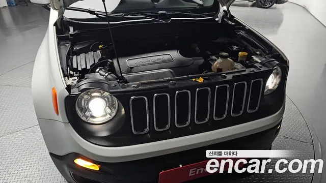 Jeep Renegade 2016 thumb 6
