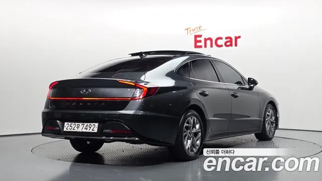 Hyundai Sonata 2022 thumb 2