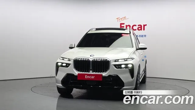 BMW X7 2026 thumb 2