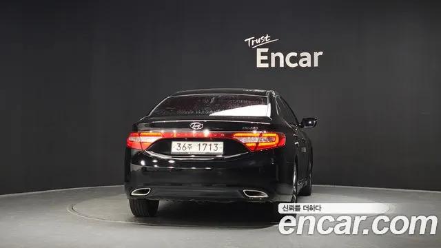 Hyundai Grandeur 2012 thumb 4