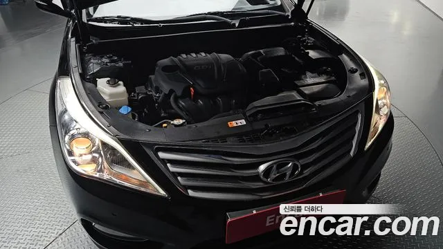 Hyundai Grandeur 2012 thumb 6
