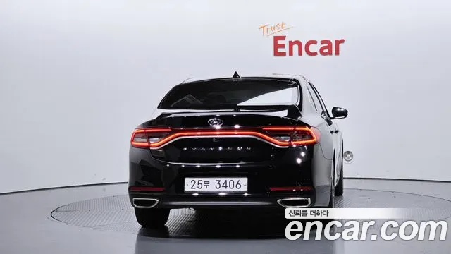Hyundai Grandeur 2016 thumb 4