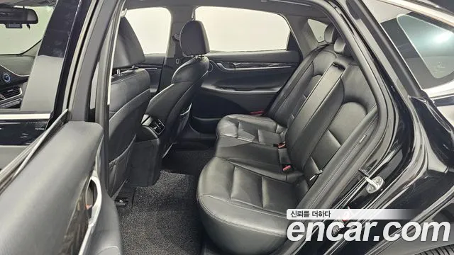 Hyundai Grandeur 2016 thumb 12