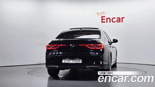 Renault-KoreaSamsung Megane 2016 thumb 4