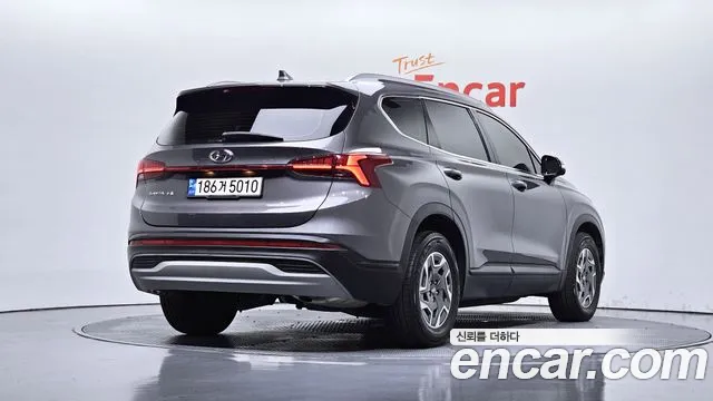 Hyundai Santa Fe 2023 thumb 2