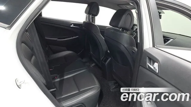 Hyundai Tucson 2018 thumb 12