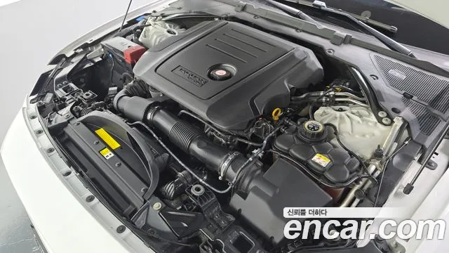 Jaguar XF 2020 thumb 6