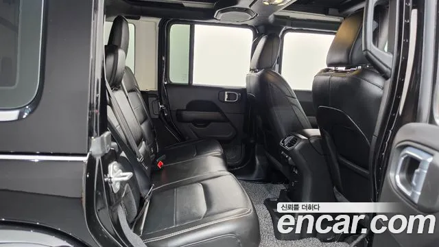 Jeep Wrangler 2023 thumb 11