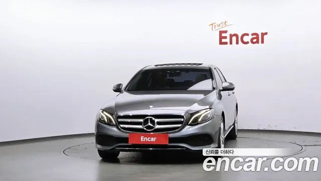 Mercedes-Benz E-Класс 2016 thumb 3