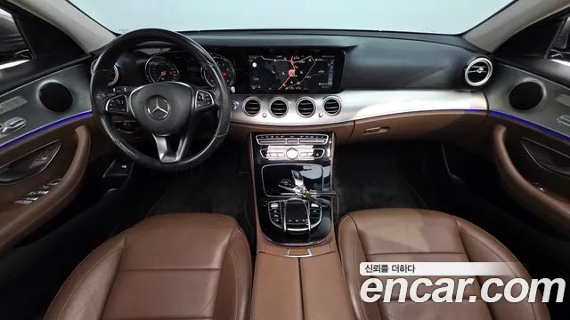 Mercedes-Benz E-Класс 2016 thumb 7