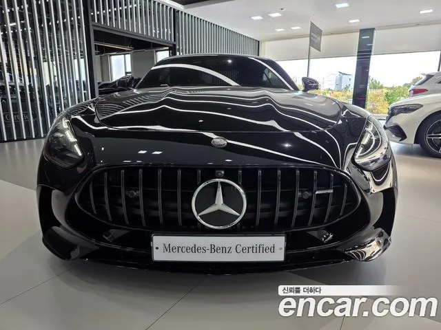 Mercedes-Benz AMG GT 2026 thumb 3