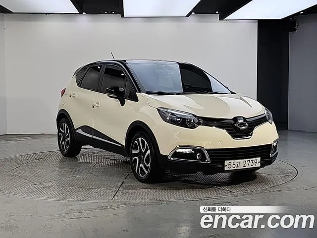 Renault-KoreaSamsung Captur 2014 thumb 2