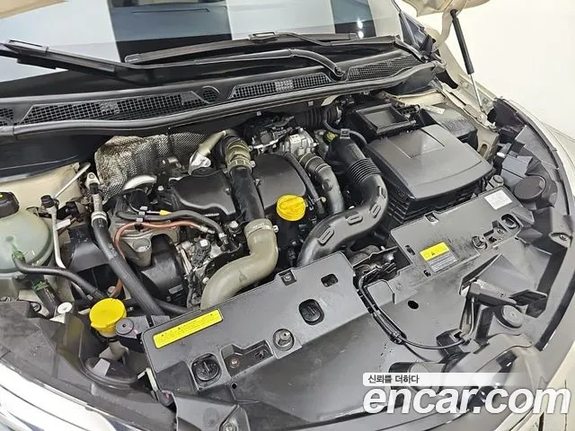Renault-KoreaSamsung Captur 2014 thumb 6