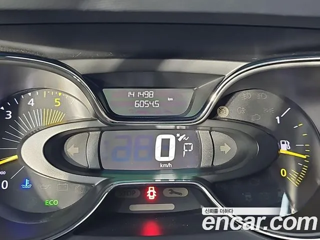 Renault-KoreaSamsung Captur 2014 thumb 7
