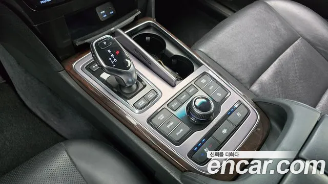 Hyundai Equus 2015 thumb 9