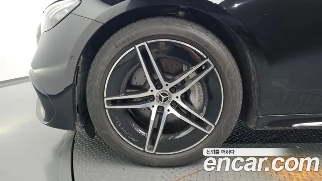 Mercedes-Benz E-Класс 2026 thumb 4