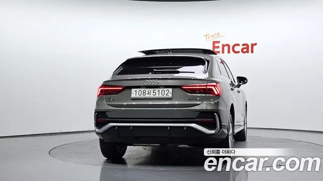 Audi Q3 2020 thumb 3