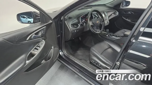 ChevroletGMDaewoo Malibu 2016 thumb 10