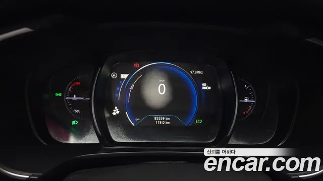 Renault-KoreaSamsung Koleos 2020 thumb 8