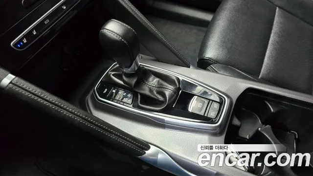 Renault-KoreaSamsung Koleos 2020 thumb 9