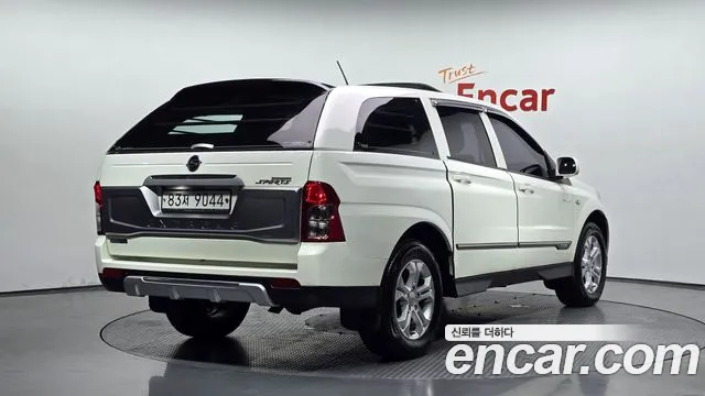 KG_Mobility_Ssangyong KORANDO 2014 thumb 2