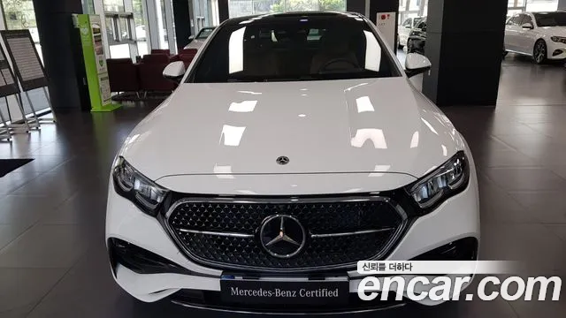 Mercedes-Benz E-Класс 2026 thumb 3