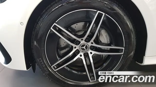 Mercedes-Benz E-Класс 2026 thumb 5