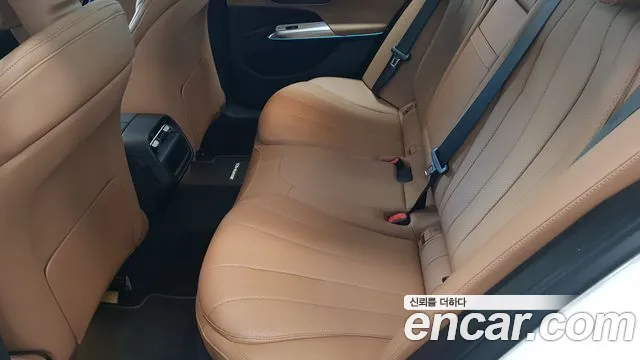 Mercedes-Benz E-Класс 2026 thumb 10