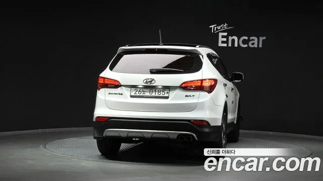 Hyundai Santa Fe 2013 thumb 4