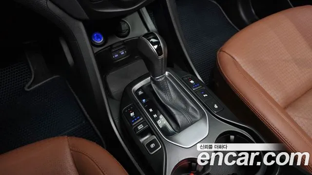 Hyundai Santa Fe 2013 thumb 9