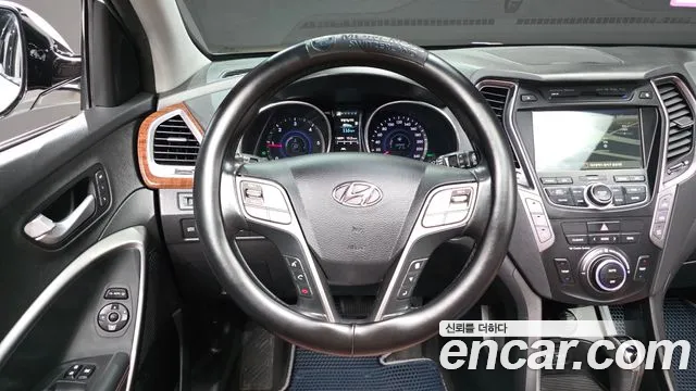 Hyundai Santa Fe 2013 thumb 12