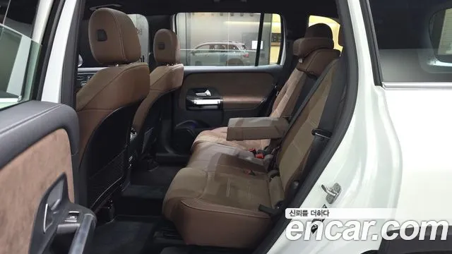 Mercedes-Benz GLB 2025 thumb 12