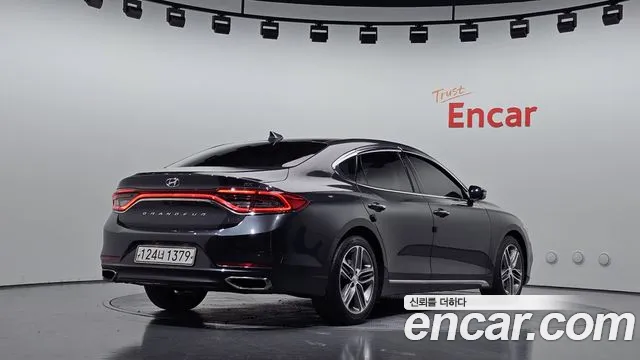 Hyundai Grandeur 2017 thumb 2