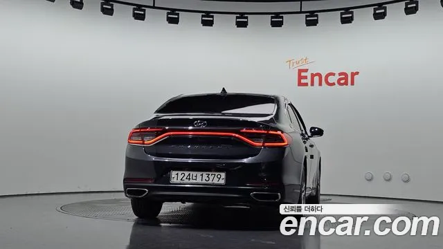 Hyundai Grandeur 2017 thumb 4