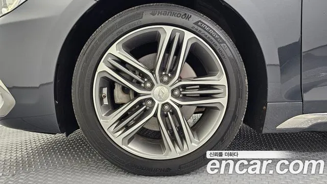 Hyundai Grandeur 2017 thumb 5