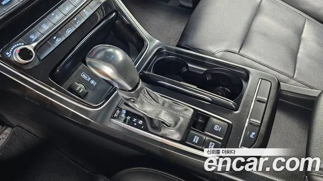 Hyundai Grandeur 2017 thumb 9