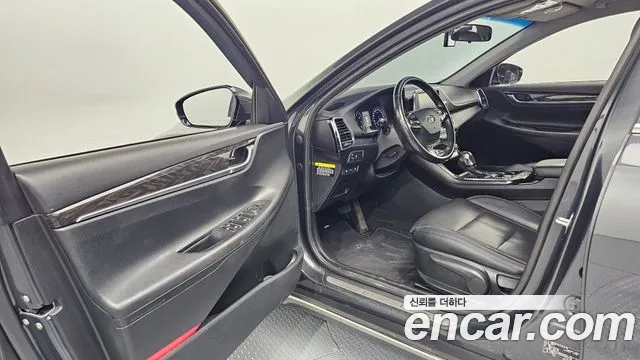 Hyundai Grandeur 2017 thumb 10