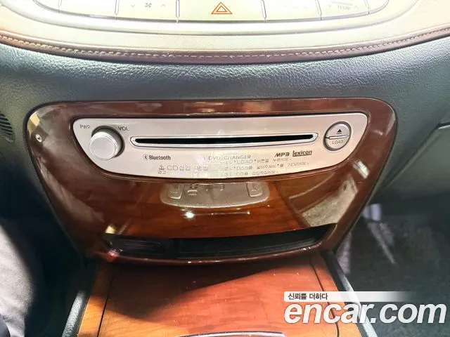 Hyundai Genesis 2009 thumb 10