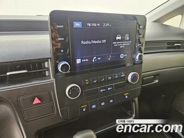 Hyundai Staria 2022 thumb 7