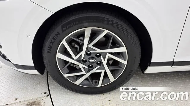 Hyundai Grandeur 2023 thumb 5
