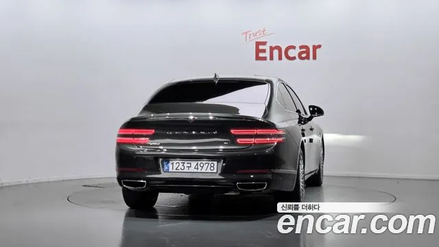 Genesis G80 2022 thumb 4