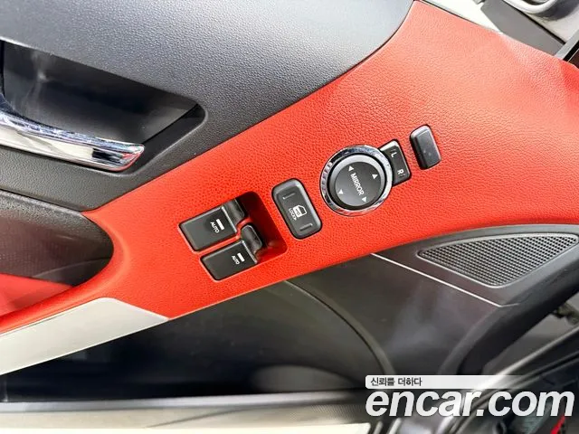 Hyundai Genesis 2009 thumb 8