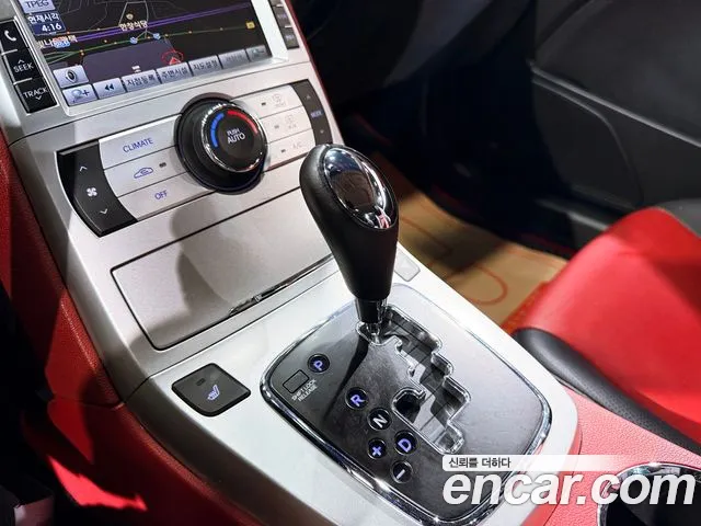Hyundai Genesis 2009 thumb 10