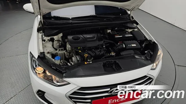 Hyundai Avante 2017 thumb 6